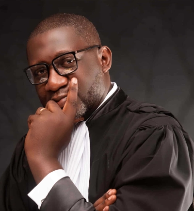 Maître Camy Richard Kalele Malobo : Un Pilier du Droit et du Développement en RDC